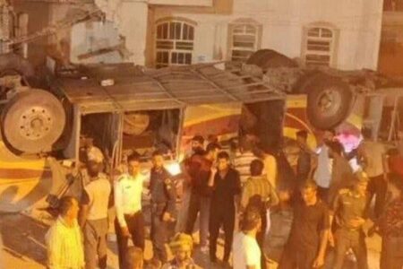 پلیس راهور علت واژگونی اتوبوس زائران پاکستانی را اعلام کرد