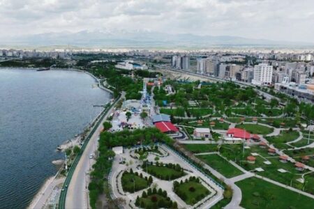 بزرگ‌ترین پارکینگ روباز اردبیل در هفته دولت افتتاح می‌شود