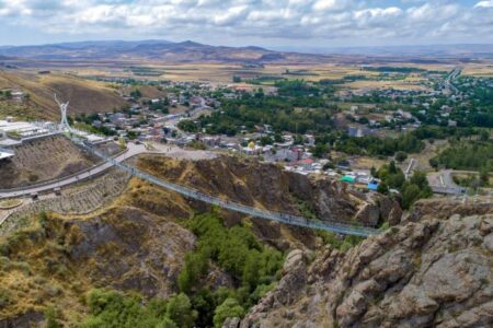 شهر هیر: شهر هیر ظرفیت تبدیل‌شدن به شهرستان را دارد