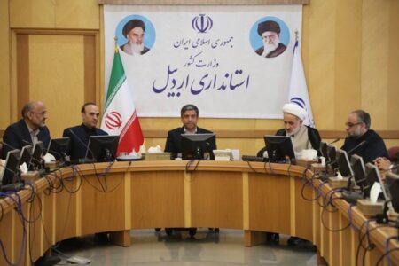 استمرار تعامل دستگاه قضایی و دولت برای گره‌گشایی از کار مردم