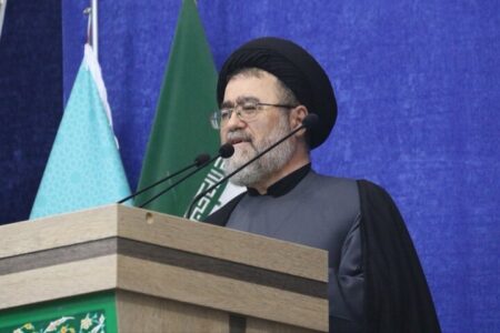 مذاکره در موضع برابر محقق می شود