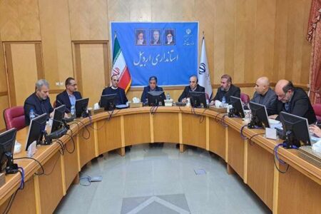 فرآیند عملیاتی شدن طرح‌های سرمایه‌گذاری در استان اردبیل به‌طور مستمر پیگیری و گزارش شود