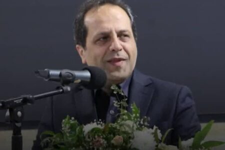 وزیر با سودجویان نهاده‌های دامی مقابله می‌کند و زیر هجمه‌های سنگین قرار گرفته است