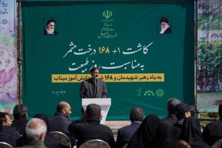 از بهار طبیعت تا شکوفه‌های ایثار، اردبیل ۱۶۹ سرو به یاد شهدا غرس کرد