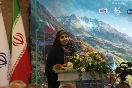 خط ریلی اردبیل نماد خودباوری و شاهکار مهندسی ایرانی است/ بهره‌برداری از پروژه‌های نیمه‌تمام ریلی؛ اولویت راهبردی دولت در میانه نبرد اقتصادی 